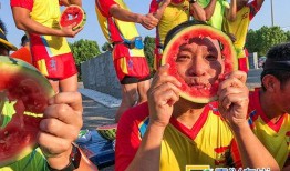 吃瓜大赛,吃瓜大赛精彩瞬间大盘点